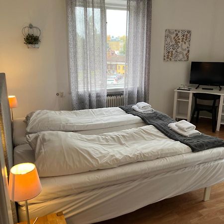Vaesterhoejdsgarden Skövde Exterior foto